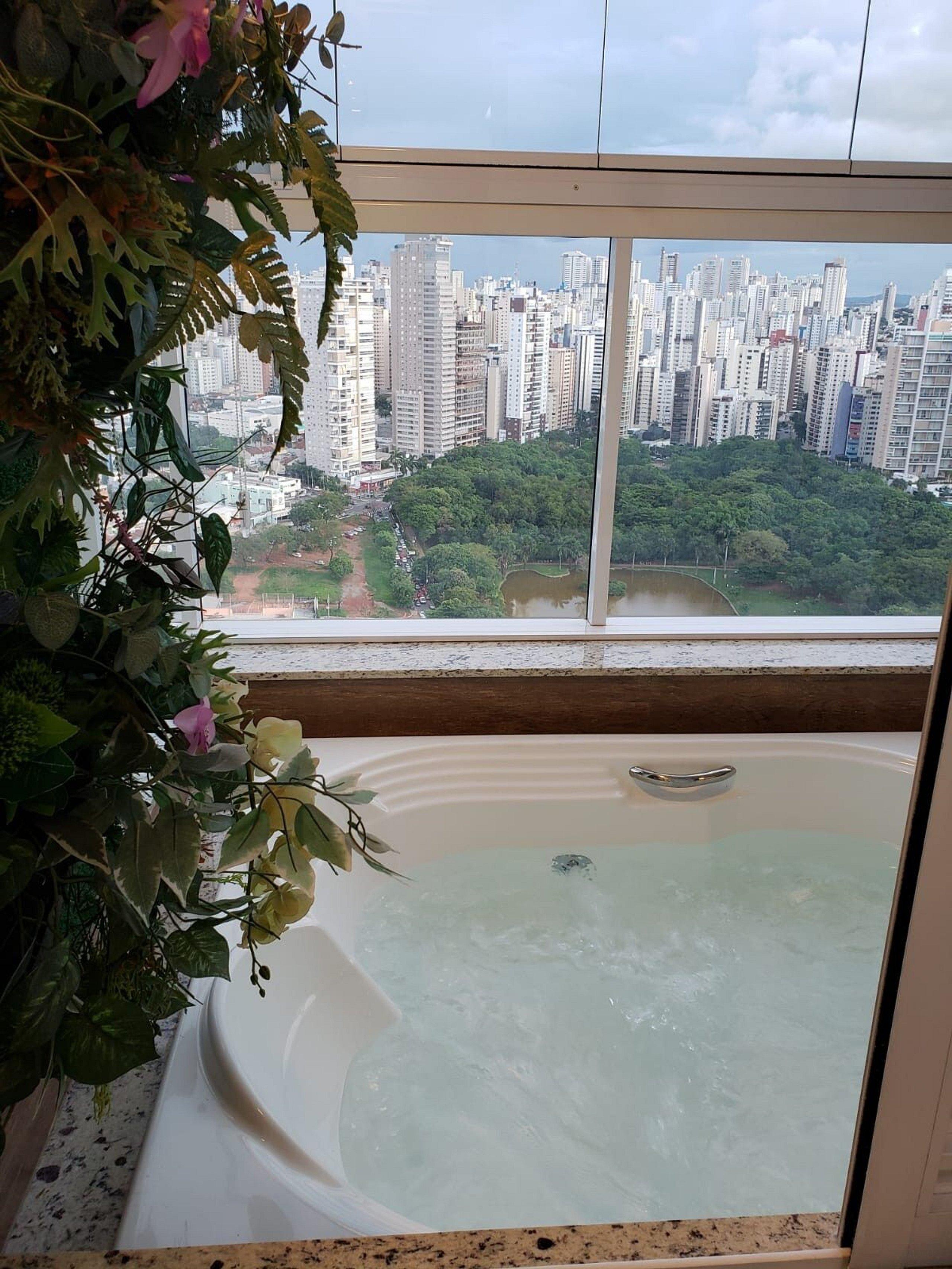 Banho de Lua Vaca Brava — 4-Star Luxury Hotel in Goiania, Brasil