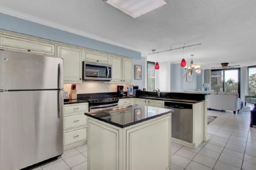 Shipwatch 213C by Wild Dunes Ocean View - photo 2