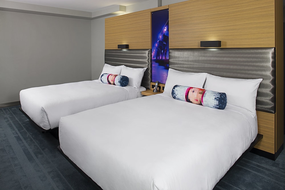 Aloft Miami Brickell - photo 8