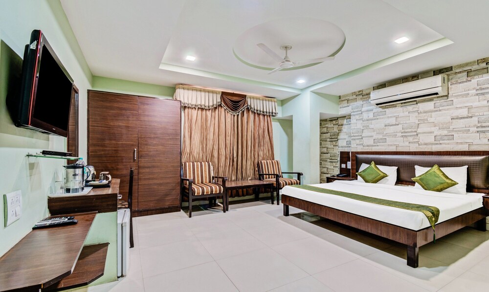 Hotel Silver Oak Gwalior in Gwalior, India