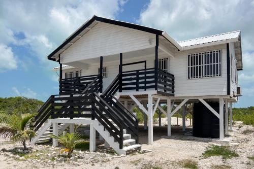 Spoonbill Cottage at Secret Beach — 4-Star Luxury Hotel in San Pedro, Belize
