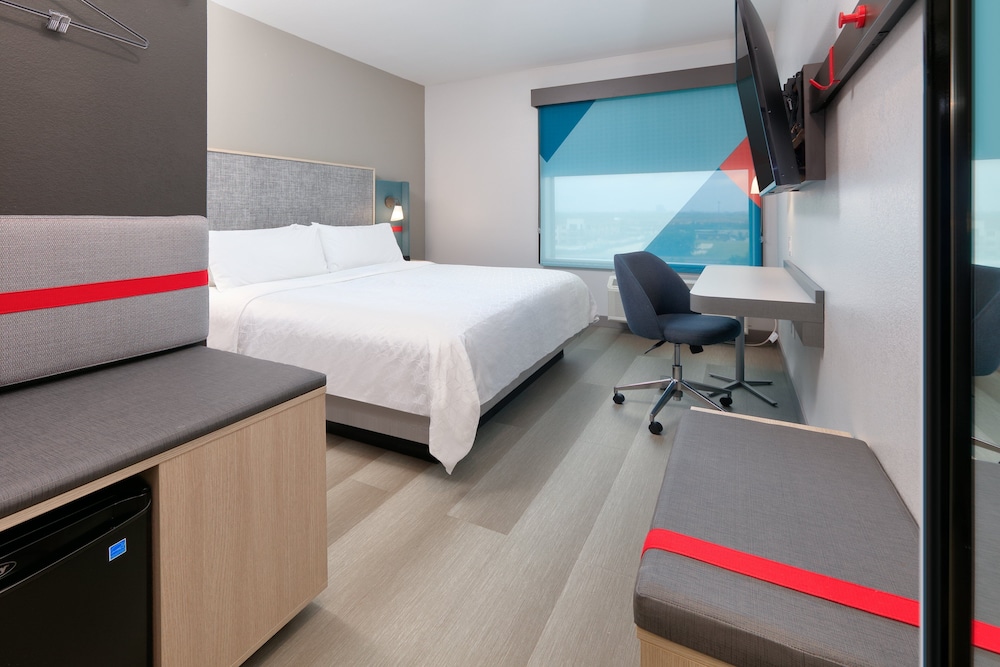 avid hotel Austin Tech Ridge by IHG - photo 11