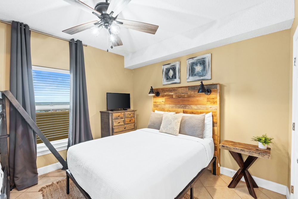 Emerald Isle Beach Resort by Panhandle Getaways - photo 13