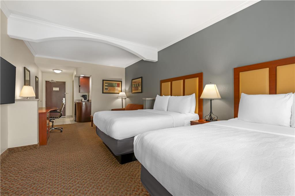 Best Western Plus Waxahachie Inn & Suites - photo 21