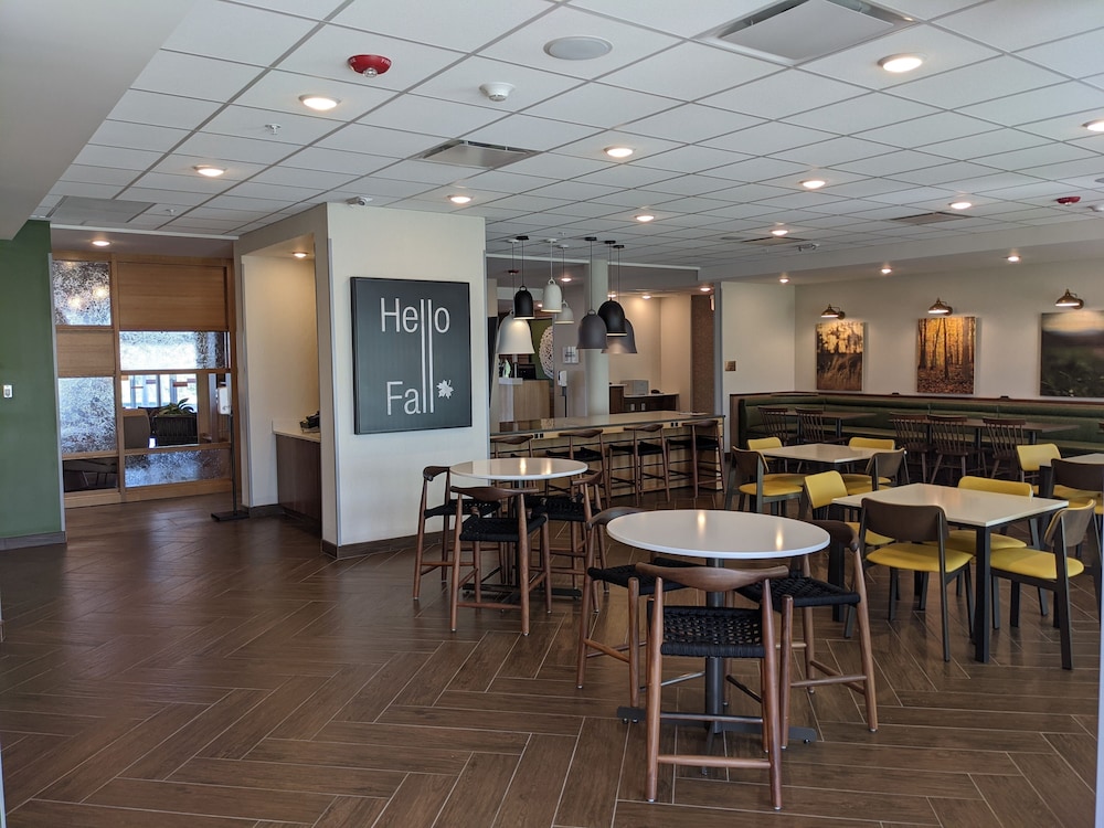 Fairfield Inn & Suites by Marriott Lincoln Crete - photo 23