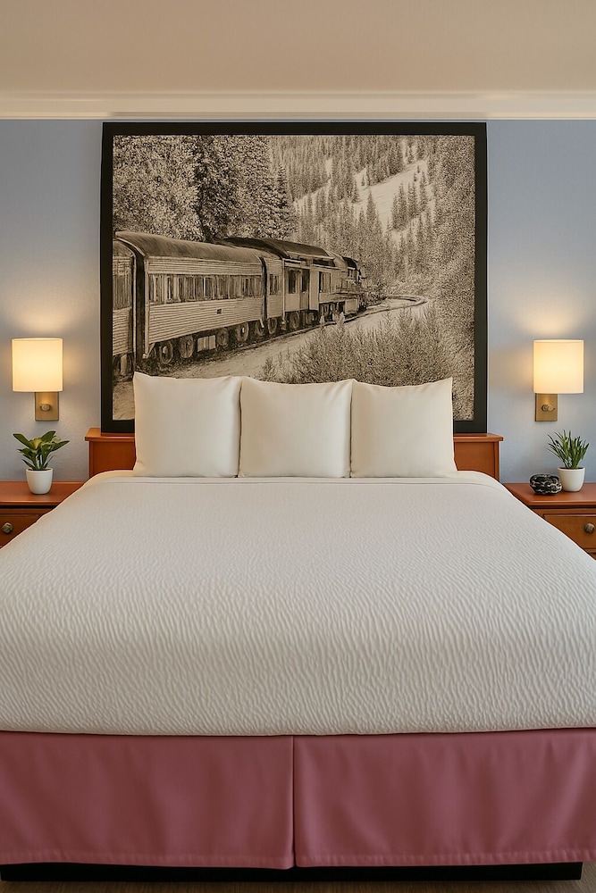 Creekside Inn & Suites - photo 11