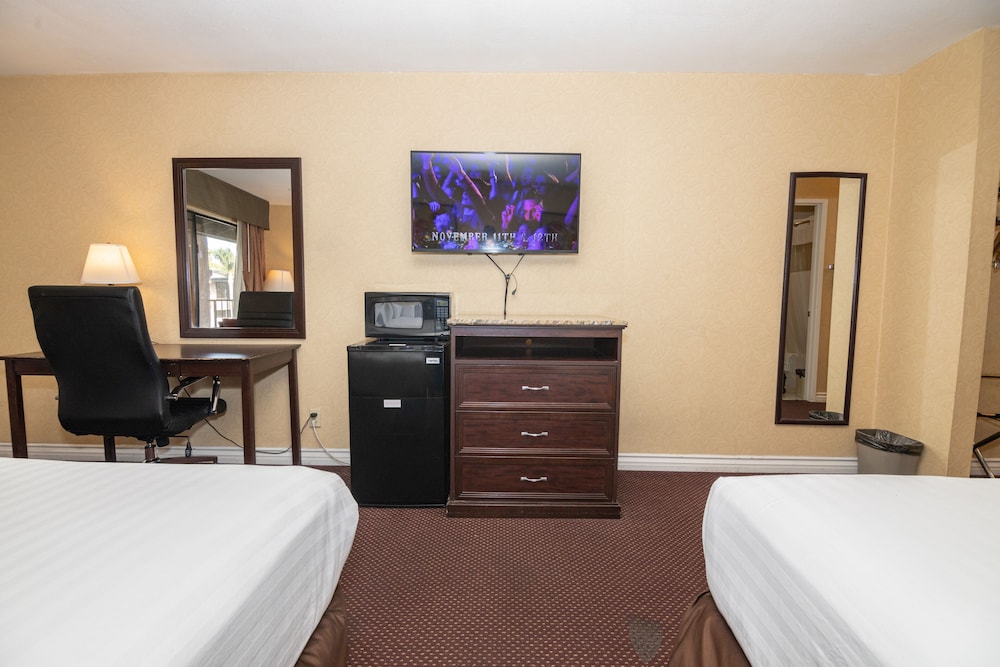 Hospitality Inn San Bernardino Redlands - photo 14