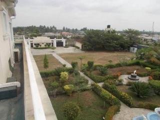 Chaka Resort & Extension