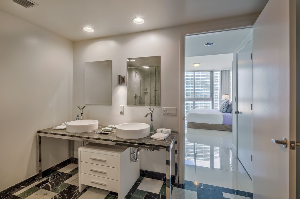 Private Residences at ICON Twr3 by JOS17 - photo 73