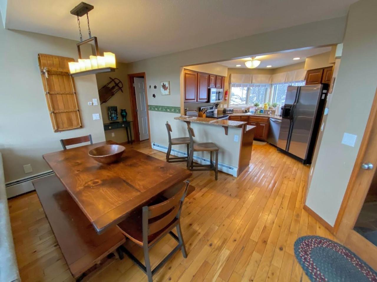C1 Top Rated Ski In Ski Out Townhome Great views fireplaces fast wifi AC Short walk to slopes - photo 10