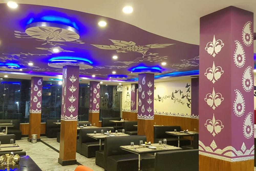Hotel Diamond - carbon neutral hotel in Tansen