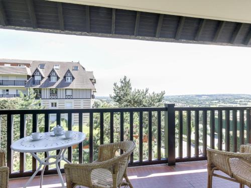 La Corniche du Mont Canisy — hotel in Blonville-Sur-Mer