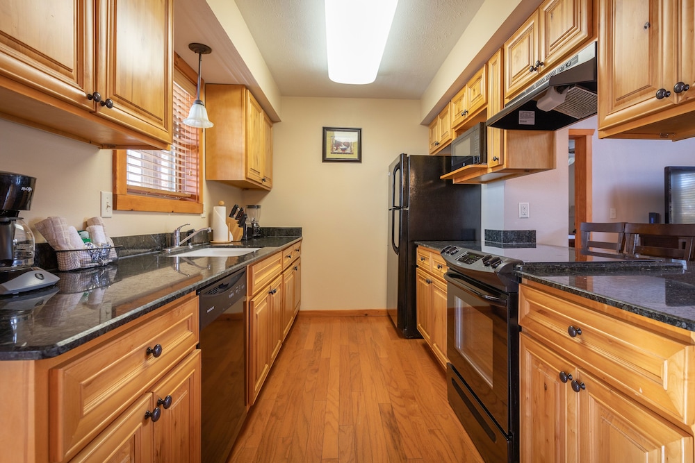 Lodges At Table Rock - photo 30