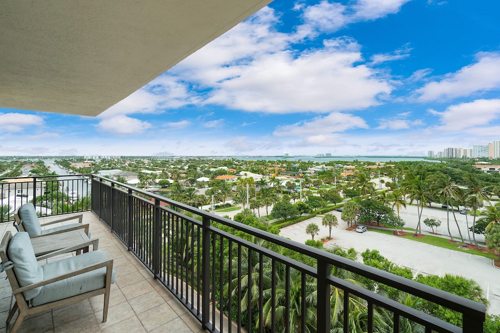 Palm Beach Singer Island Resort & Spa Luxury Suites - photo 402