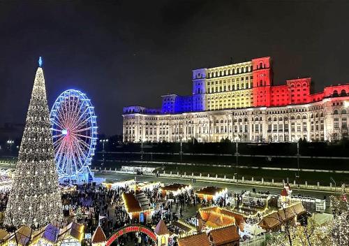 Top Location Contemporary Parliament View 2BR — 4-Star Luxury Hotel in Bucharest, Romania