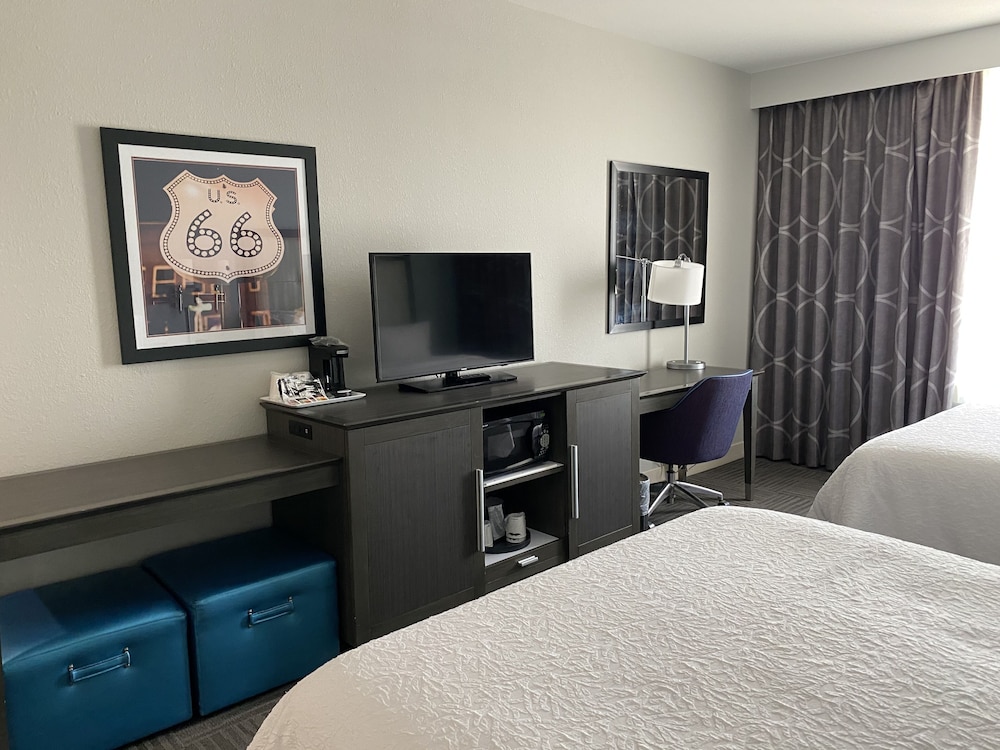 Hampton Inn El Reno - photo 9