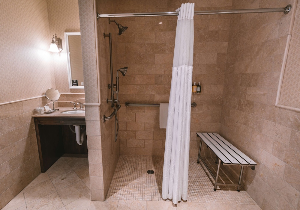 Madison Beach Hotel - photo 43