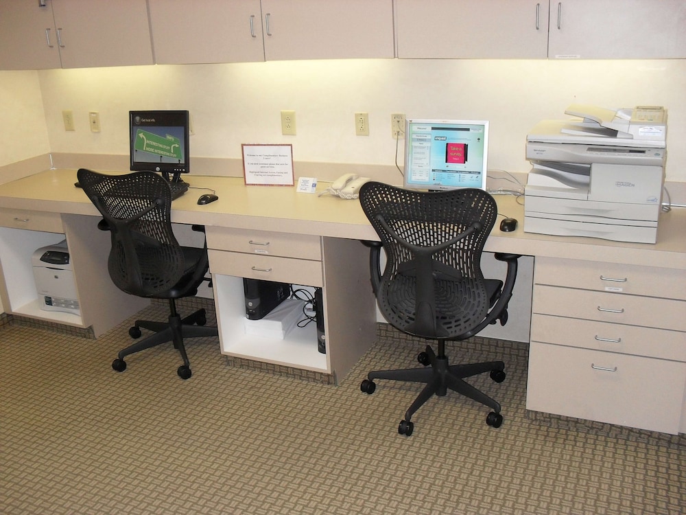 Hilton Garden Inn Charlotte Pineville - photo 37