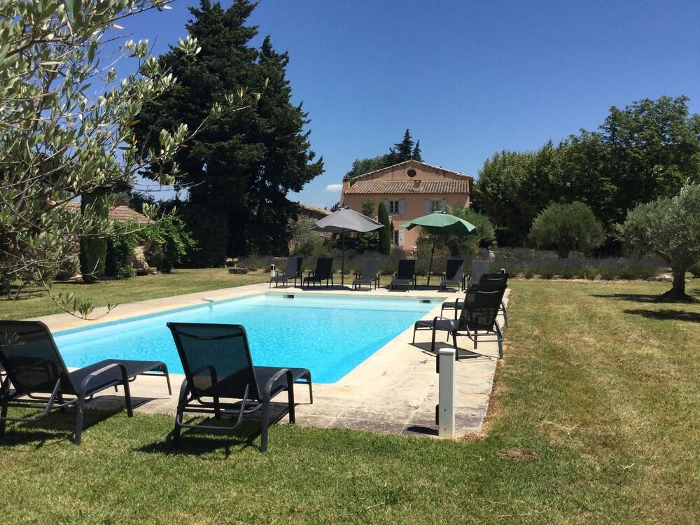 Tenamen — 4-Star Luxury Hotel in Cavaillon, France