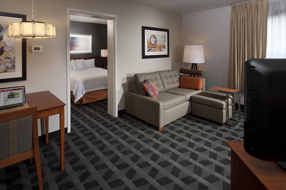 Towneplace Suites by Marriott Boca Raton - photo 18