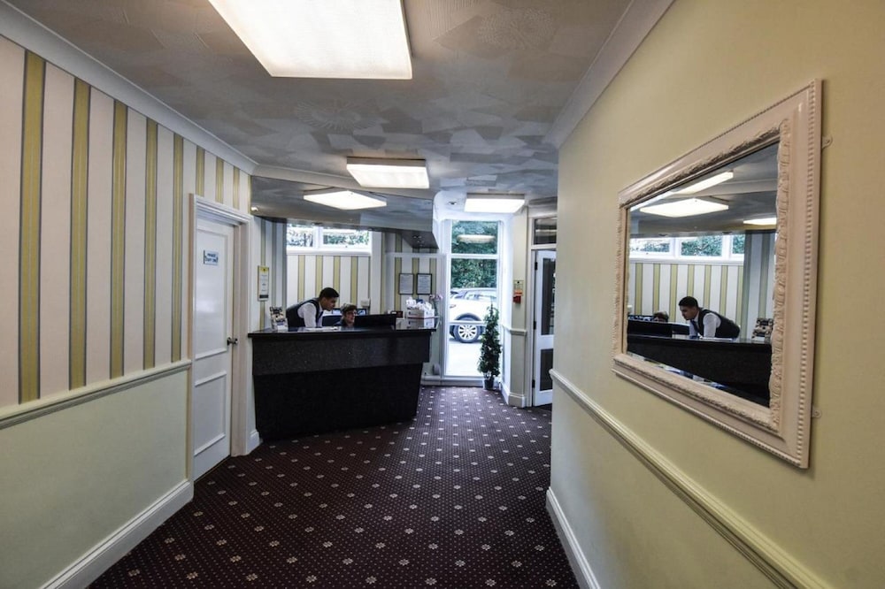 The Mayfair Hotel — Bournemouth — photo 3
