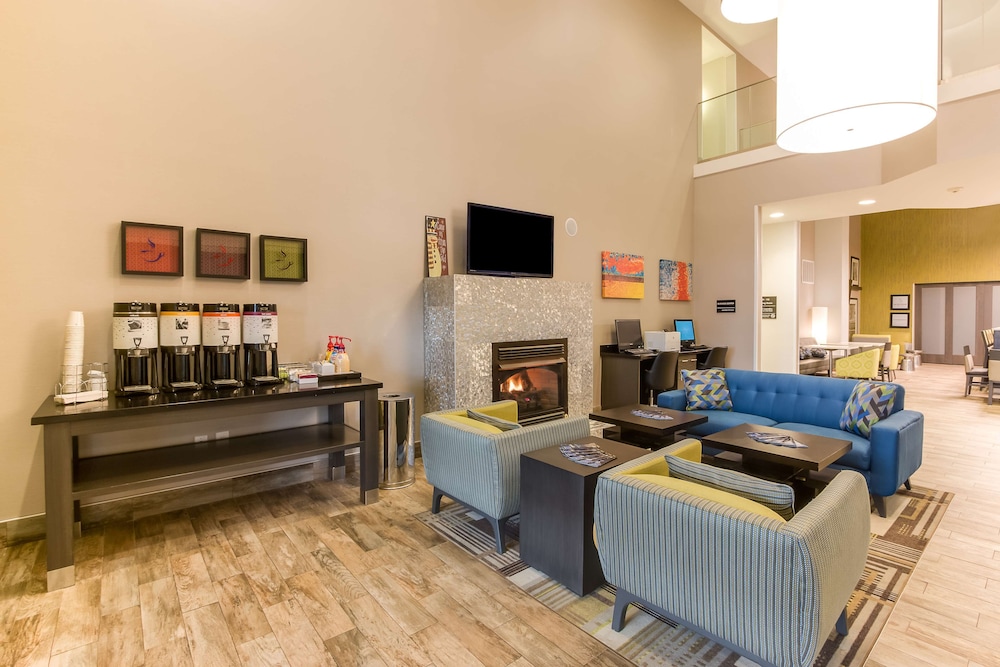 Hampton Inn White House - photo 5