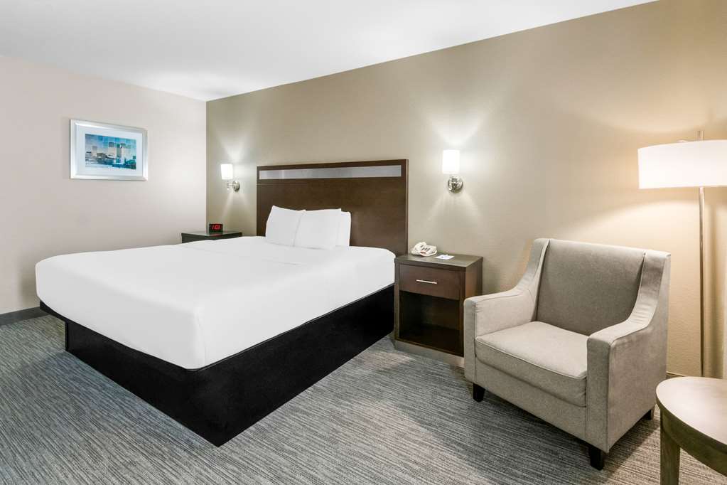 Best Western Abilene Inn & Suites - photo 8