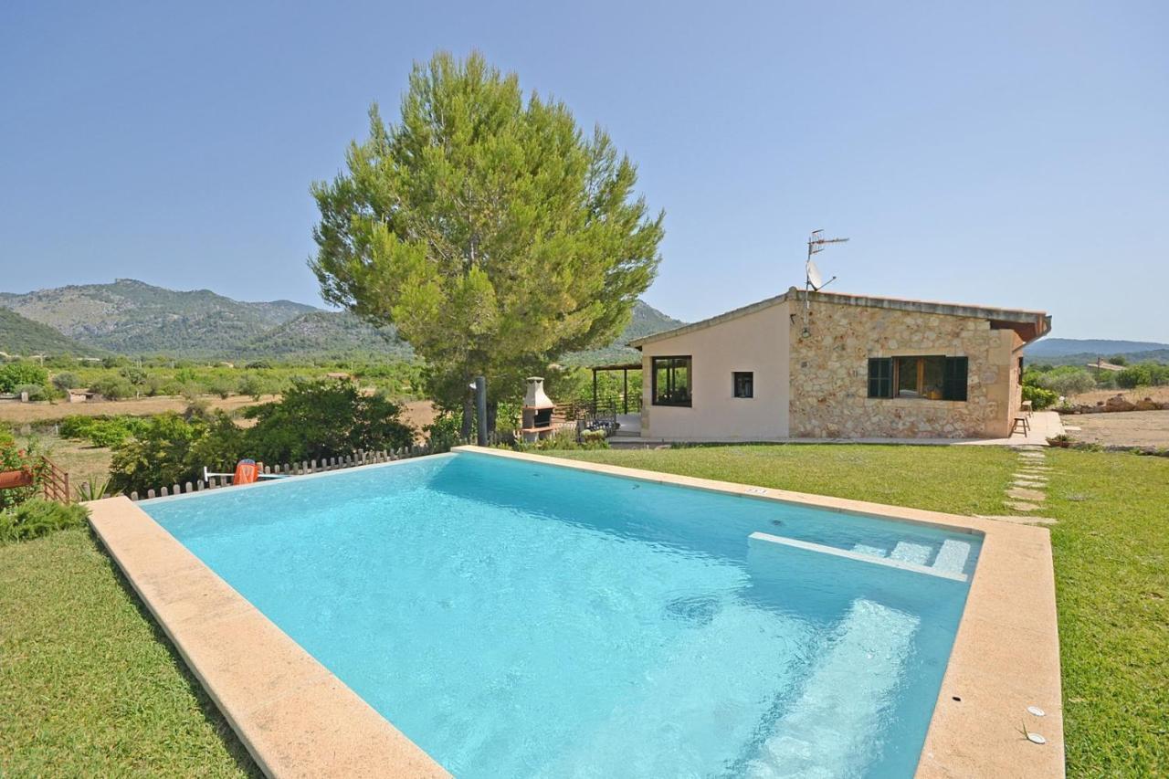 Villa Lila — 4-Star Luxury Hotel in Selva, Spain