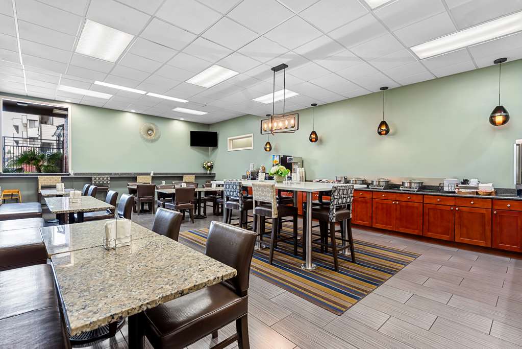 Best Western Cascadia Inn - photo 3