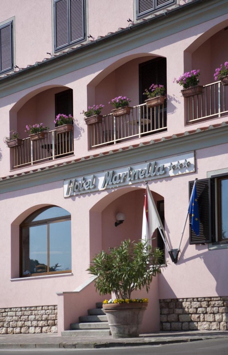 Hotel Marinella - carbon neutral hotel in Marciana Marina