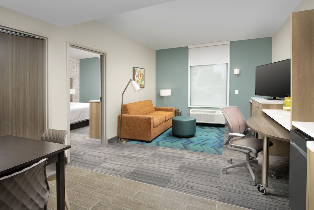 Home2 Suites by Hilton Miami Doral West Airport - photo 22