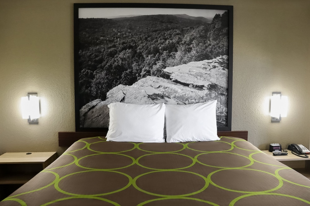Super 8 by Wyndham Cabot - photo 8