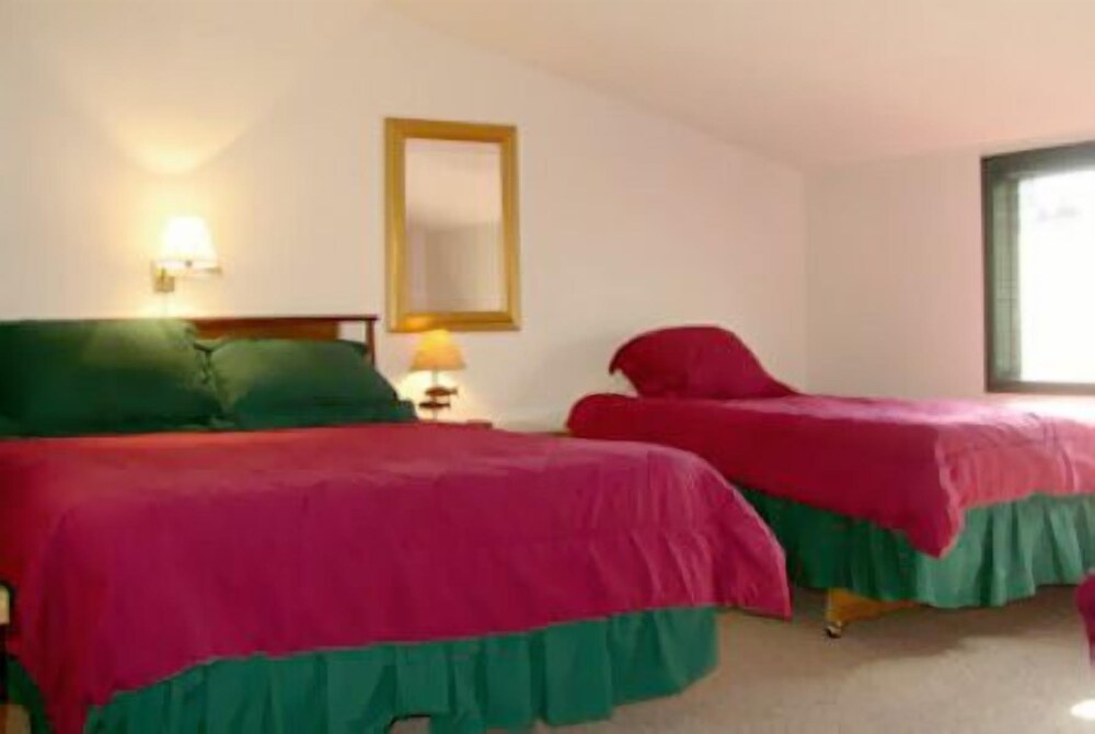 Brundage Inn - photo 5