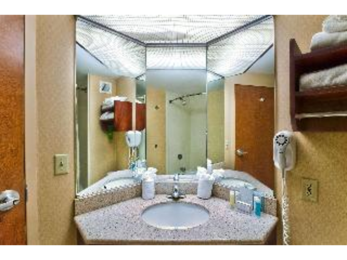 Hampton Inn Manheim - photo 13