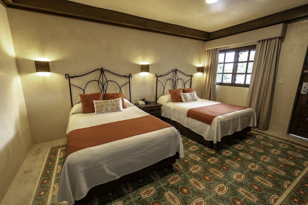 Hotel Meson del Marques