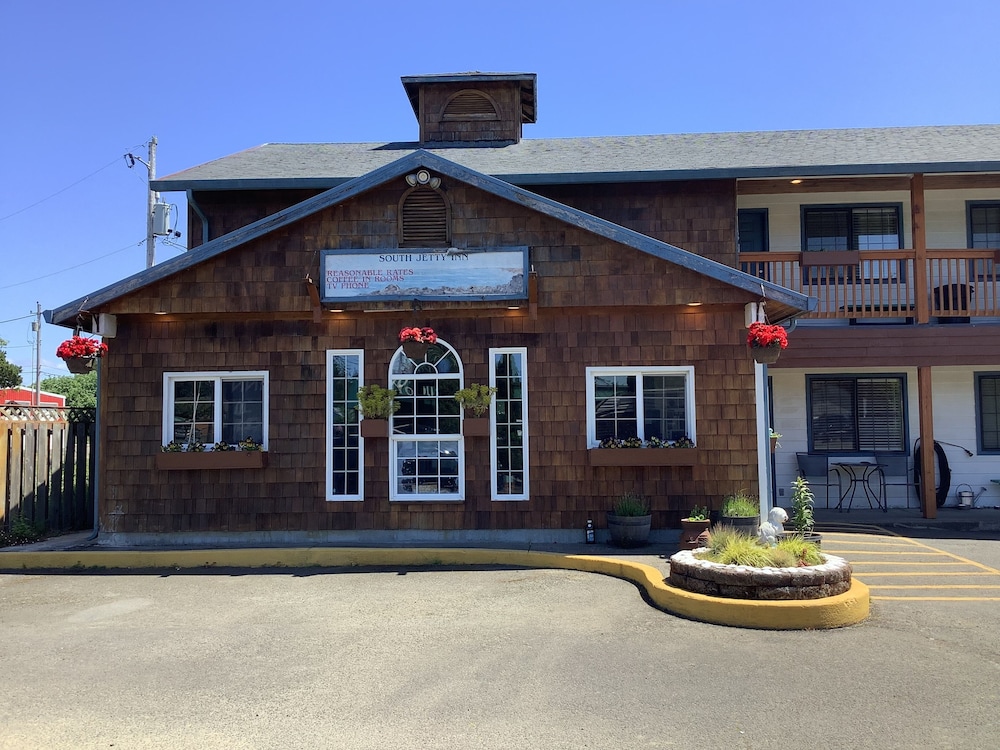 South Jetty Inn - featured photo