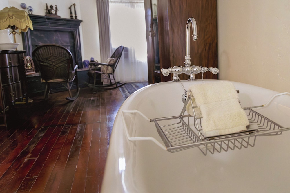 Weaverville Hotel - photo 63
