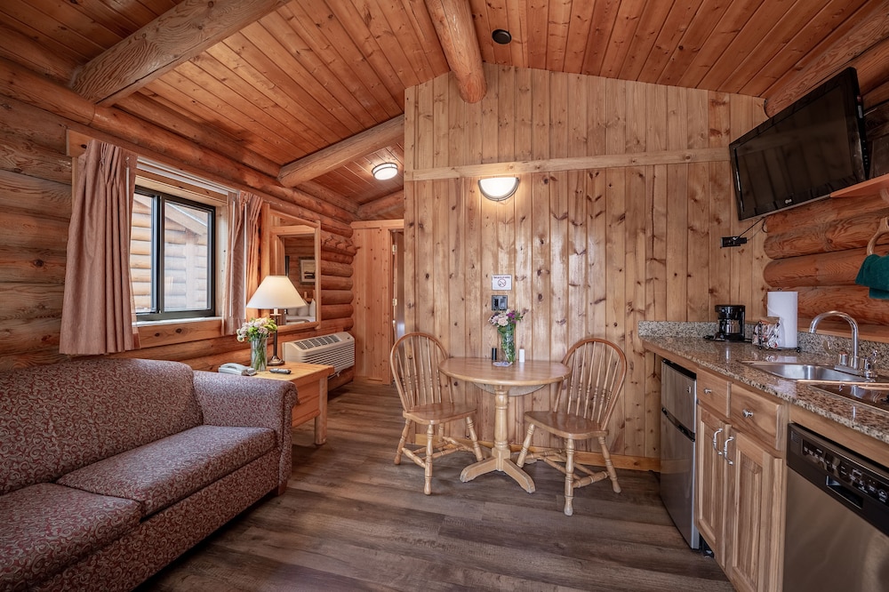 Cowboy Village Resort - photo 40