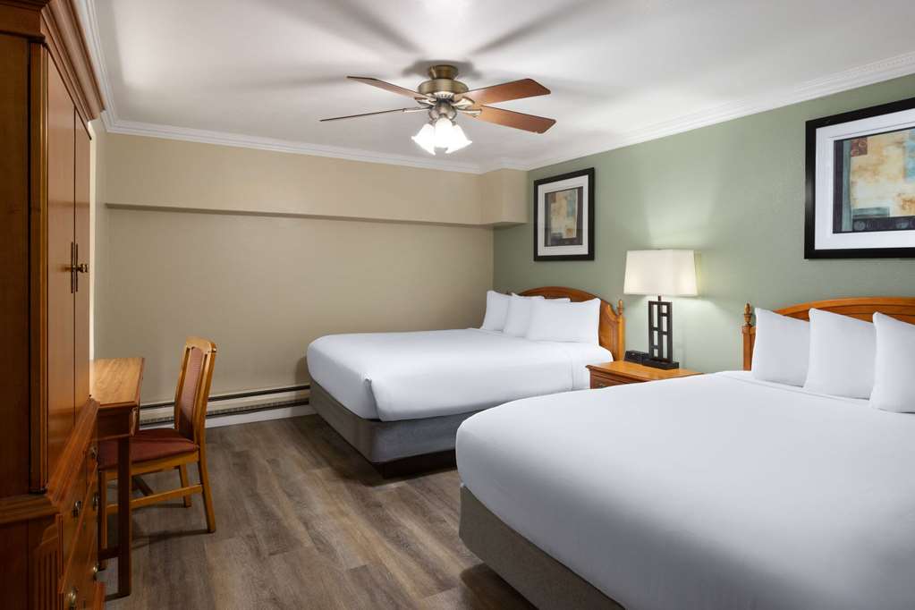 Travelodge by Wyndham Monterey Bay - photo 23