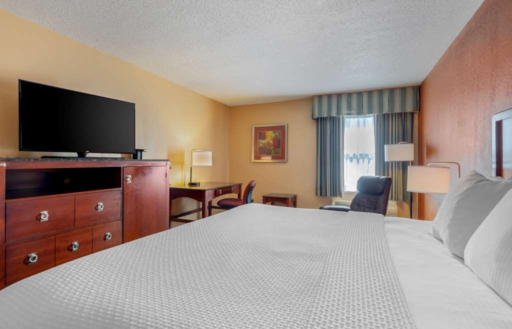 Best Western Plus Inn at Valley View - photo 10