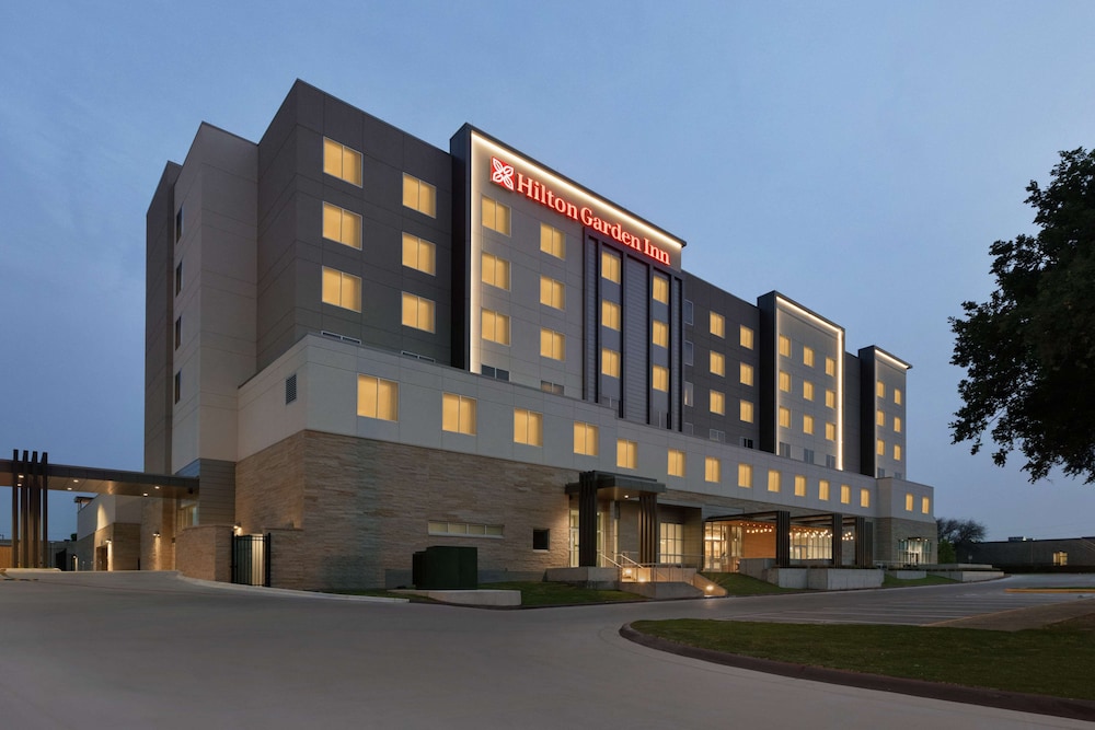 Hilton Garden Inn Austin North Near the Domain - photo 45