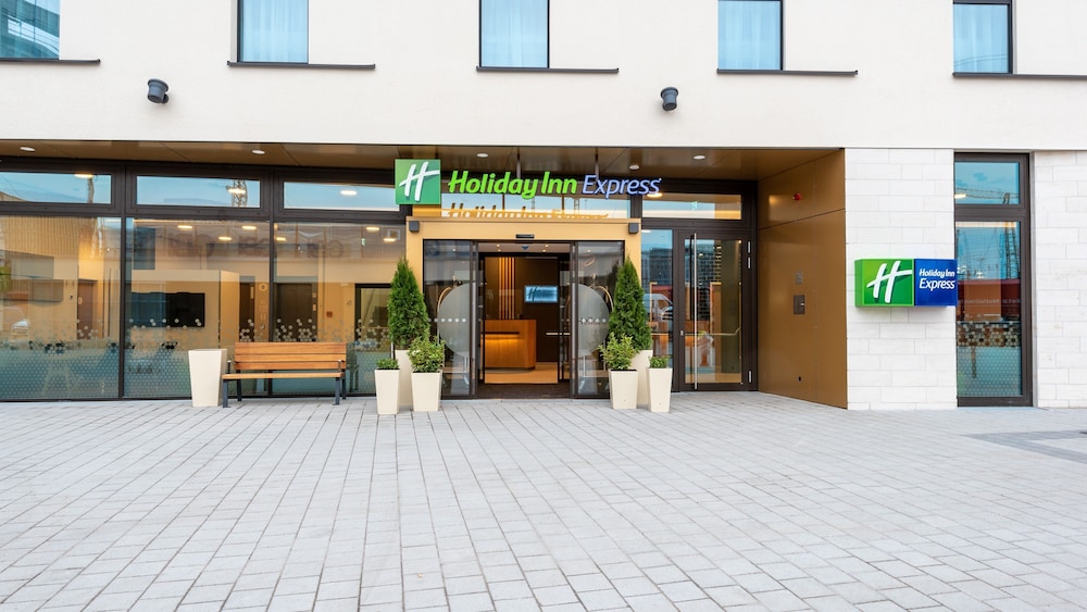 Holiday Inn Express Hotel & Suites Schulenburg by IHG - photo 91