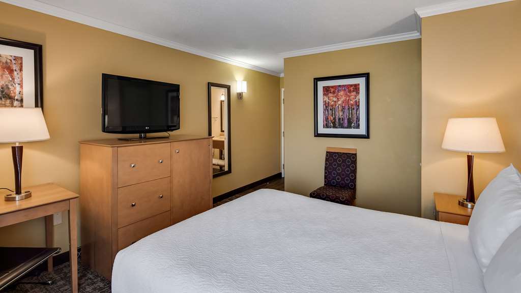 Best Western Plus Windjammer Inn & Conference Center - photo 41