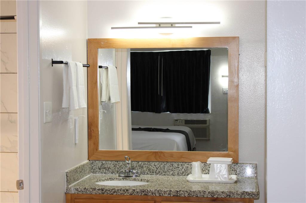Rodeway Inn Yuma Downtown - photo 42