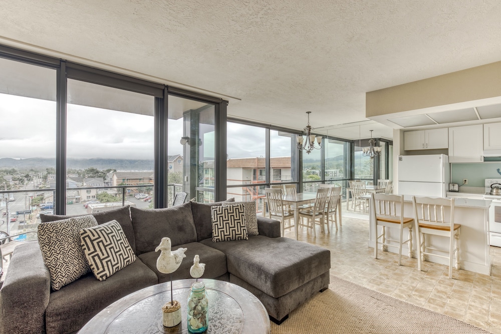 Sand & Sea Resort Condominiums - photo 602