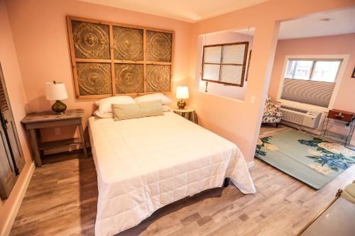 The Blue Buffalo Motel - photo 42