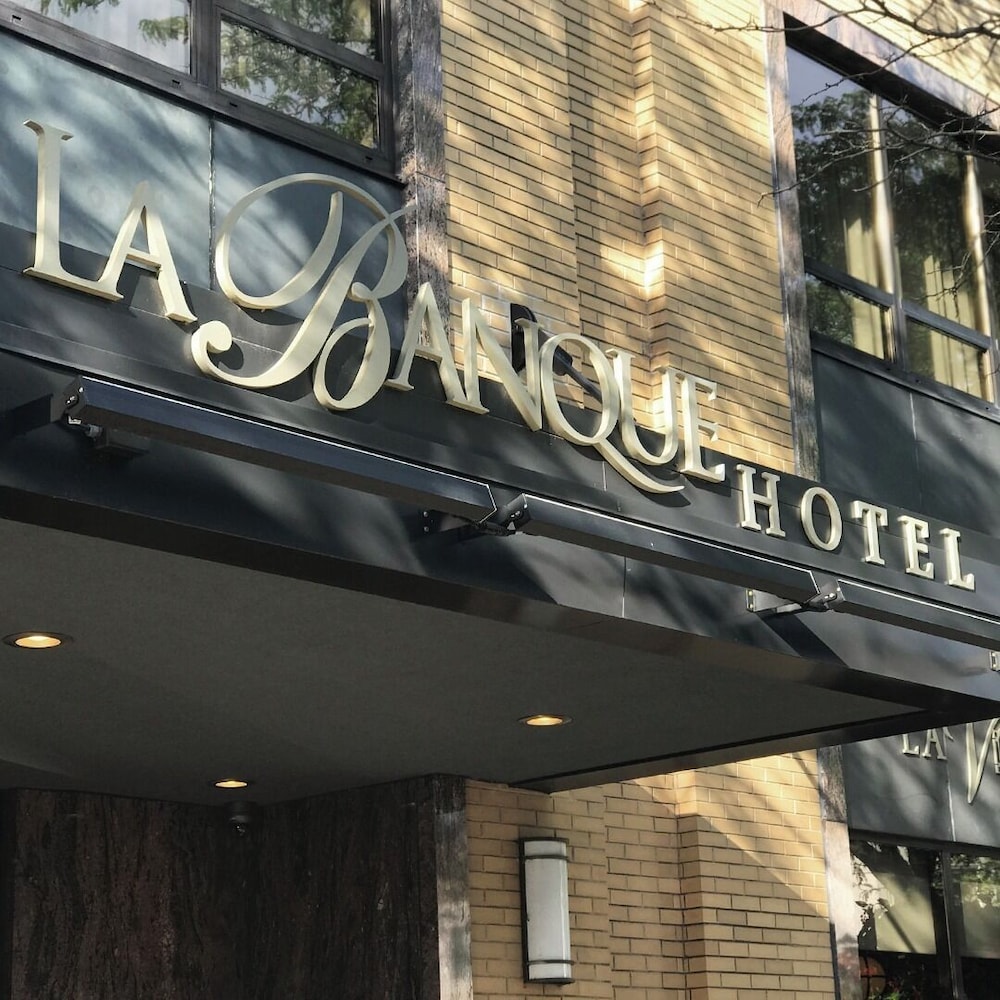 La Banque Hotel - photo 37
