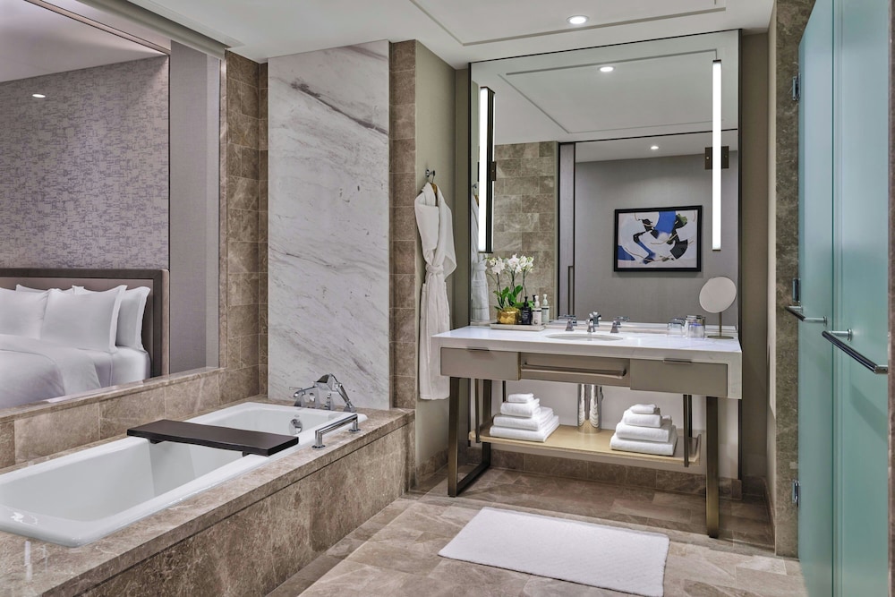 The St. Regis Chicago - photo 52