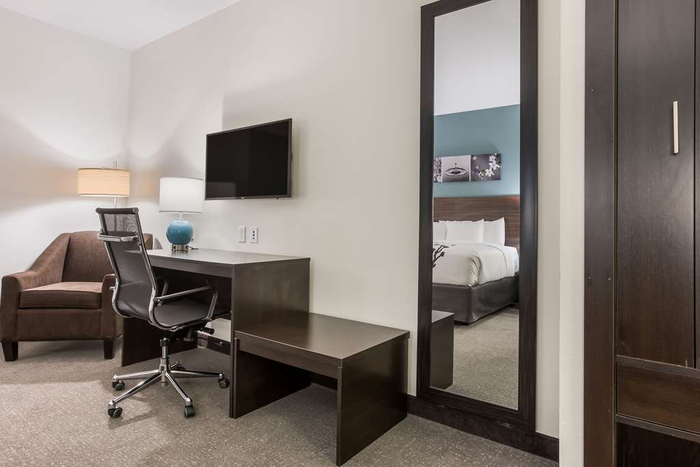 Sleep Inn & Suites Webb City - photo 27