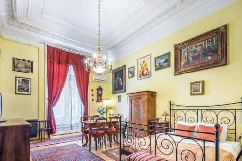 Jozsef Corvin Central — 4-Star Luxury Hotel in Budapest, Hungary